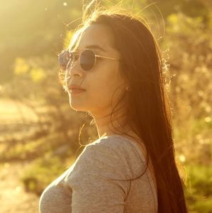 Meet your Posher, Janela